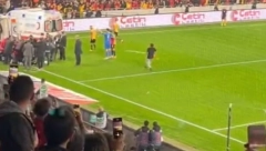 BOLEŠTINA Užas u Turskoj: Navijač tukao golmana motkom (VIDEO)