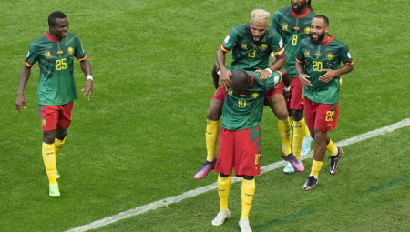 SPAS U PRAVI ČAS Pogodio je protiv Srbije na Svetskom prvenstvu, oterali ga zbog Ronalda, a sada se vratio kući (VIDEO)