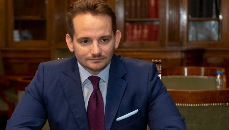 Stefan Krkobabić: Naša snaga leži u pravu i pravdi, ne u topuzu