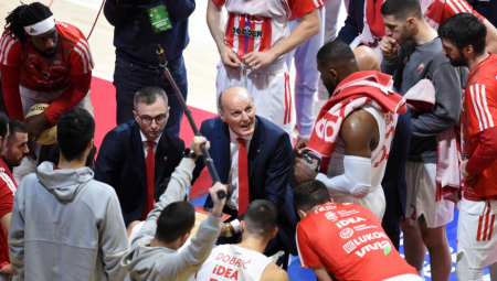 IVANOVIĆ - ČOVEK KOJI JE PREPORODIO ZVEZDU Evo šta je trener crveno-belih rekao posle pobede u derbiju