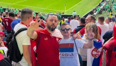 ZVEZDA SVETSKOG PRVENSTVA ZA ALO! Javio se šurak od kartona: Zete, skratio si me za glavu