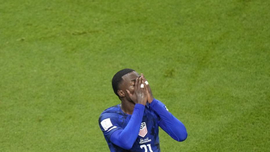 KAKO OVO NIJE GOL? Odluka sudije na meču Amerika - Iran koja je sve ostavila u čudu (VIDEO)