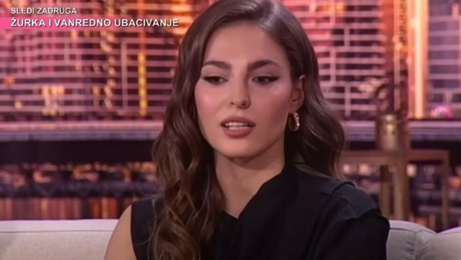 DŽEJLA RAMOVIĆ PRIJAVILA DEČKA POLICIJI Pevačica potražila pomoć od nadležnih organa, ovo su svi detalji!