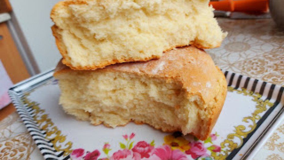 OSETITE MIRIS DOMAĆEG HLEBA Pogača bez kvasca, fina, mekana, a brzo se sprema