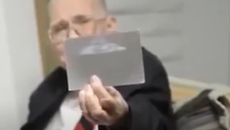 AGENT SVE OTKRIO NA SAMRTI Najveća tajna američke vojske izašla na videlo (VIDEO)