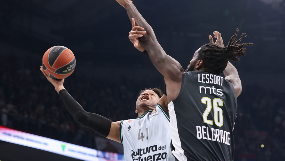 VALENSIJA OPET KOBNA PO PARTIZAN Crno-beli se samouništili i doživeli bolan poraz