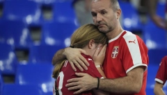 NAVIJAČI POSLE MEČA BESNI: IMAMO SNAGE ZA 40 MINUTA - "Savremeni fudbal ide dalje, a mi odosmo na splavove" (VIDEO)