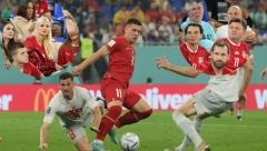 NAJBOLJI LEK Evo kako se Luka Jović oporavlja posle teškog poraza (FOTO)