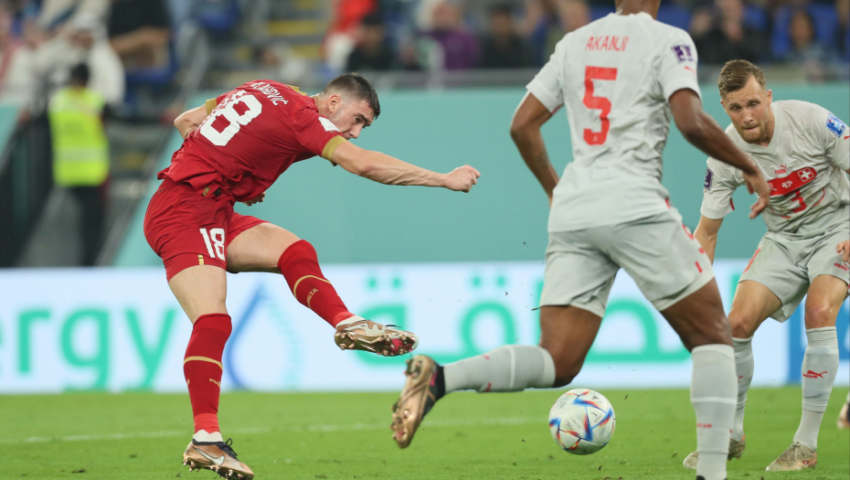 ARSENAL KRENUO PO POJAČANJA Dva Srbina garant za titulu tima iz Londona