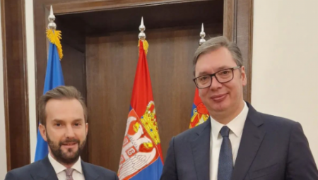 ''POŽELEO SAM DOBRODOŠLICU NOVOM DIREKTORU'' Predsednik Vučić primio Jakova Devčića