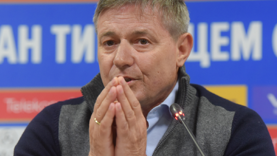 BUDITE USPEŠNI, ALI NE PREVIŠE Američki ambasador poželeo dobrodošlicu Piksiju i "orlovima"