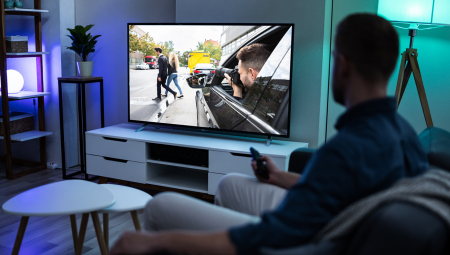 UPALIO TELEVIZOR, PA DIGAO STAN U VAZDUH Otkriveno kako je došlo do eksplozije u stambenoj zgradi