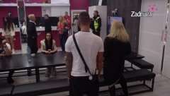 JALOVA OVCO, TUŽIĆU TE Haos u Zadruzi ne prestaje, Jelena i Zorica se ne smiruju: Ti si ostavila svoje dete (VIDEO)
