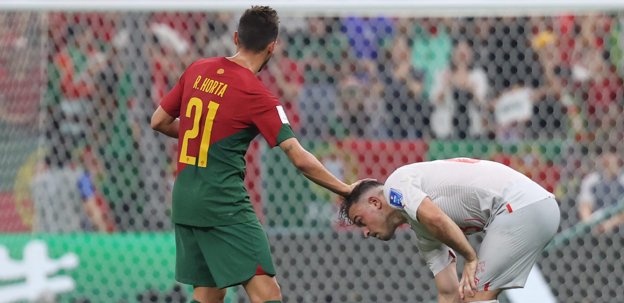 ŠAMARI ZA DŽAKU I ŠAĆIRIJA Švajcarci grme posle debakla: Pregoreli su, njih zanima samo Srbija