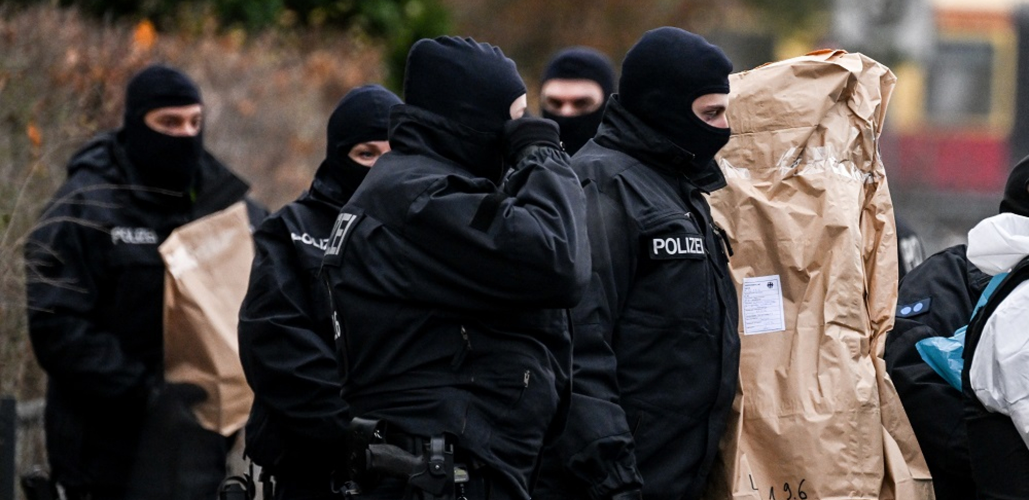 OBJAVLJEN PLAN ZA DRŽANI UDAR! Poslanici kao taoci, napadi na trafostanice širom Nemačke!