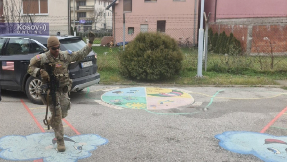 SRAMOTNO "IZVINJENJE" KFOR-A Upali u vrtić u Leposaviću naoružani, preplašili decu, evo šta kažu