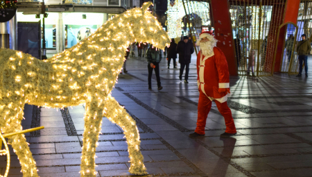 SUVO I TOPLO U novogodišnjoj noći do osam stepeni