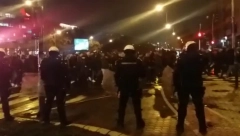NAVIJAČI ZVEZDE KRENULI NA DERBI Korteo "delija" na Novom Beogradu (VIDEO)