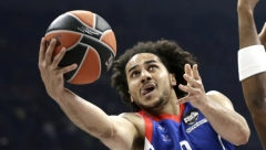 OSTALI BEZ PASOŠA JER NISU IGRALI ZA REPREZENTACIJU Ni žalbe ne pomažu, digla se velika prašina, na udaru ove dve zvezde