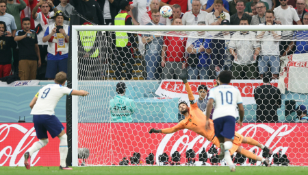 ZNATE LI GDE JE ZAVRŠILA LOPTA POSLE KEJNOVOG PENALA? Odgovor kluba iz Superlige Srbije nasmejaće vas do suza