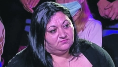 OD SRAMOTE SPUSTILA SLUŠALICU Majka Milice Veselinović ne zna šta ju je snašlo, pa samim tim nema komentar na ćerkino ponašanje