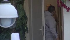 ZADRUGARI SE ODMAH OKUPILI Šok, Željko Kulić ušao u prostorije Bele kuće, evo ko mu je prvi prišao (FOTO)
