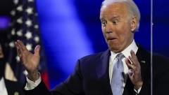 BAJDEN NA GRANICI Džo preuzima Trampovu politiku