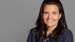 ŽVRLJANJE SRCEM Mina Vesković pravi nakit na osnovu dečjih crteža