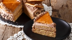 BOGINJA MEĐU KOLAČIMA Doboš torta, tajanstveno zavodljiva kao prva ljubav