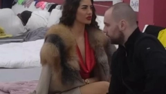 ZVEZDANOVA ŽENA SE DIREKTNO OBRATILA ANĐELI Njene reči ostavile javnost bez teksta, bez imalo zadrške rešetala!