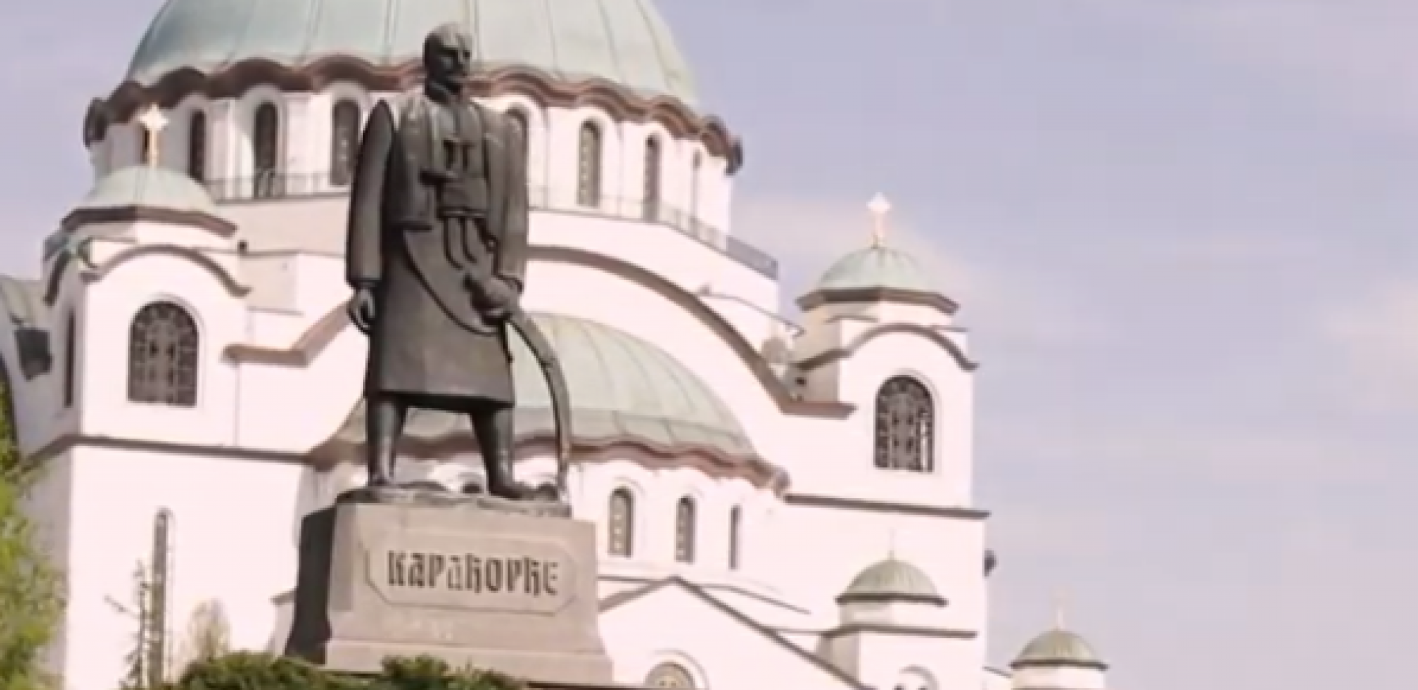 DAN OSLOBOĐENJA BEOGRADA Vuk Mirčetić položio venac na spomenik Karađorđu na Svetosavskom platou