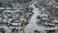 LUDO VREME U DECEMBRU Biće plus 18 stepeni uz oluju i pljuskove, a onda - sneg i smrzavanje!