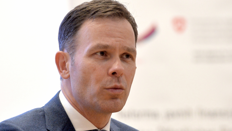 SINIŠA MALI: Firme koje Nikezić predlaže da se oporezuju, spasile su na hiljade radnih mesta
