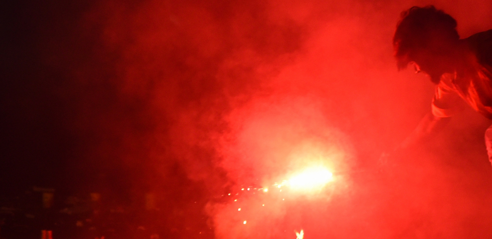 DECA VRIŠTE OD STRAHA, PSI UMIRU OD SRCA! Petarde povređuju one koji ih bacaju, ali su užasno opasne i za osobe sa autizmom i životinje