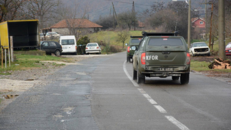 KURTIJEVI SPECIJALCI IH TUKLI, ŠUTIRALI PA PORUČILI: "NA SEVERU NEMATE ŠTA DA TRAŽITE" Kancelarija za KiM potvrdila napad na Srbe u Zubinom Potoku