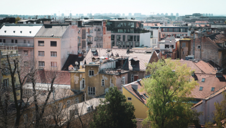 KRIZNE MERE NA SNAZI U HRVATSKOJ Gase računare, odvrću sijalice, zabranili grejalice - a računi sve veći i veći!