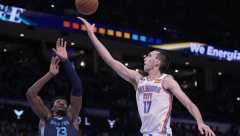 TUŽAN SAM Pokuševski posetio "orlove" u Pazovi