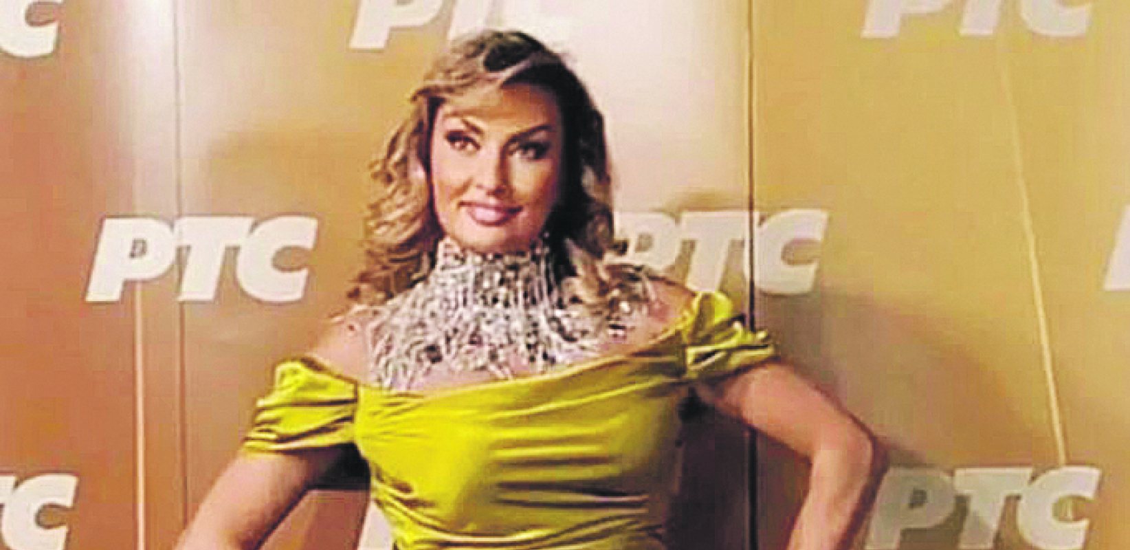 INCIDENT U SARAJEVU NA NASTUPU SNEKI BABIĆ? Pevačica zapevala Vidovdan, a onda nepoznati muškarac napravio haos i nasrnuo?