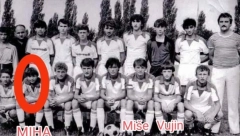 PRIČA KOJA TERA SUZE NA OČI... Nikad pre viđena Mihina fotka u dresu FK Borovo!