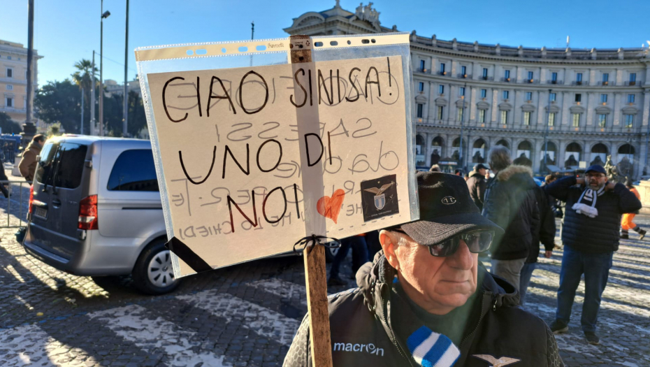 CIAO SINIŠA Miha ujedinio navijače, svima knedla u grlu, jedva kriju suze (VIDEO)