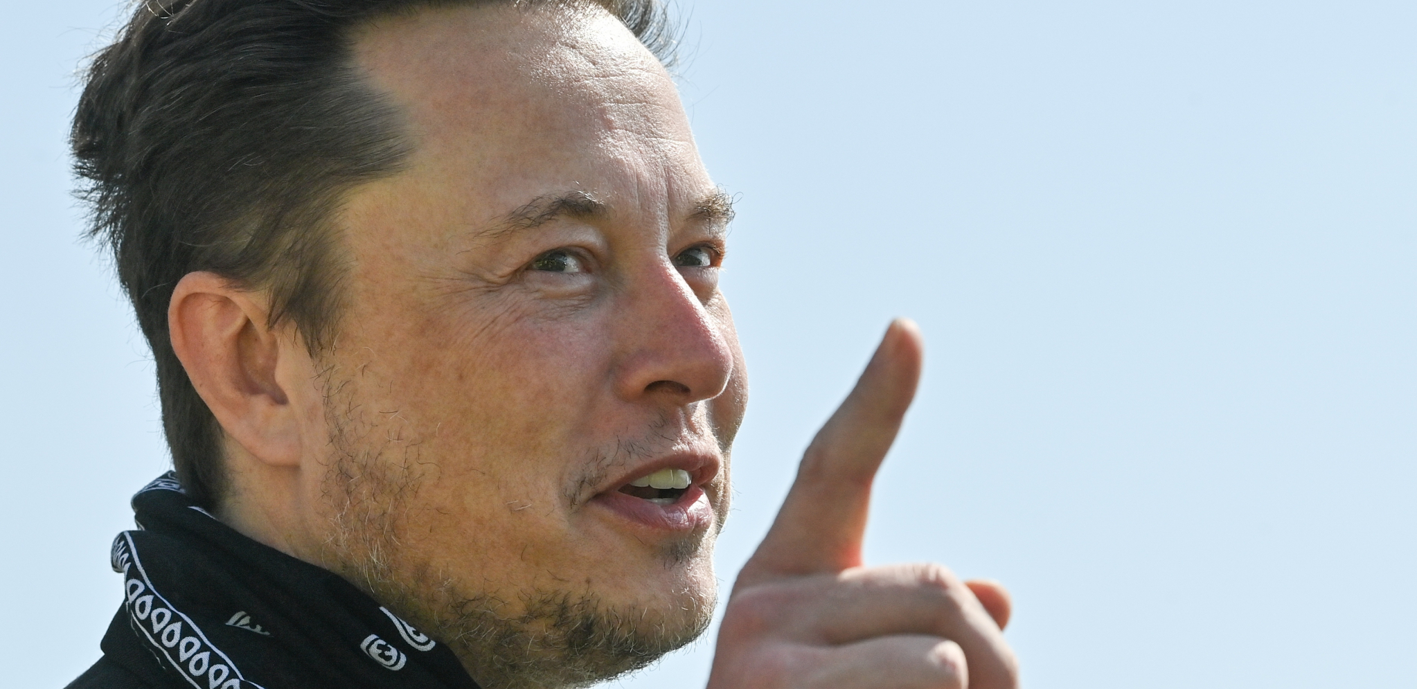 AMERIČKI MILIJARDER BEZ DLAKE NA JEZIKU Napao predsednika SAD