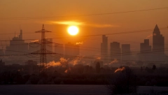 CRNI LED U NEMAČKOJ! Zima paralisala najmoćniju zemlju Evrope!