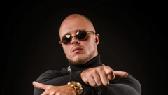 KONAČNO NAŠAO DEVOJKU? Leon progovorio o privatnom životu i otkrio da li se skrasio