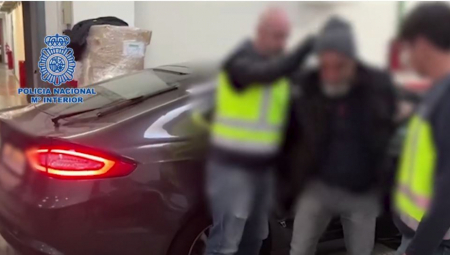 OPASAN KRIMINALAC IZ SRBIJE UHAPŠEN U ŠPANIJI Policija mu postavila zasedu u tržnom centru! (FOTO)