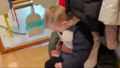 "DUŠA MI PLAČE" Majka tvrdi da su njenog sina Jakova izbacili sa vrtićke priredbe samo zato što ima ovu dijagnozu