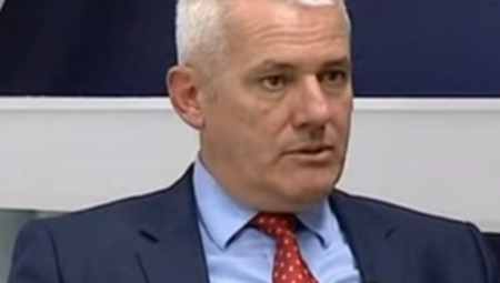 "SVEČIJA OČITO KONZUMIRA ONO ŠTO JE ZAPLENIO!" Poslanica SNS sa KiM razbucala tzv. šefa MUP-a lažne države Kosovo