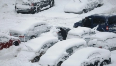SPUSTILA SE POLARNA MASA! Ledeno doba u Americi, paralisan saobraćaj!