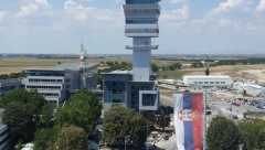 NOVA LAŽNA DOJAVA O BOMBAMA Pregledani avioni na aerodromu Nikola Tesla, saobraćaj nastavljen