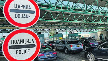 ''DECA SU PLAKALA U KOLIMA BEZ HRANE I VODE, UPLAŠILI SU SE''! Čačanin zbog neplaćene kazne na granici prošao pakao!