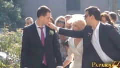 OVAKO IZGLEDA NOVI IZABRANIK ANĐELKE PRPIĆ Isplivala fotografija na kojoj glumica pozira sa bivšim mužem i sadašnjim dečkom, ON JOJ JE VENČANI KUM